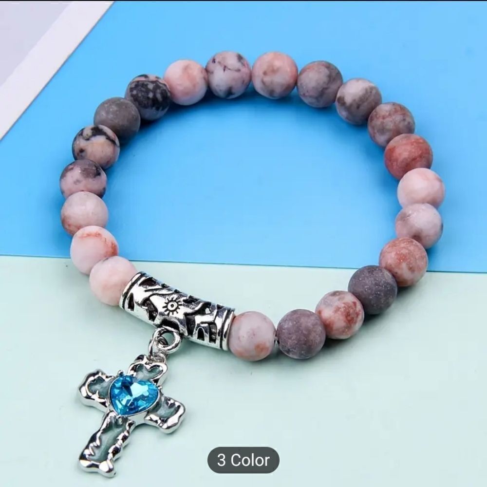 Bead bracelet cross